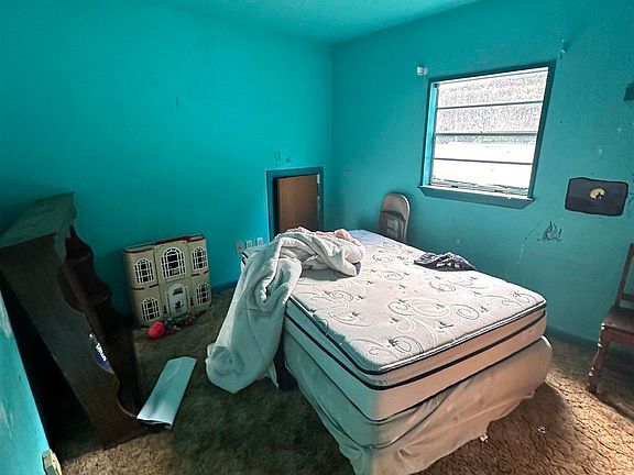 3rd image of 4806 Chimes Way