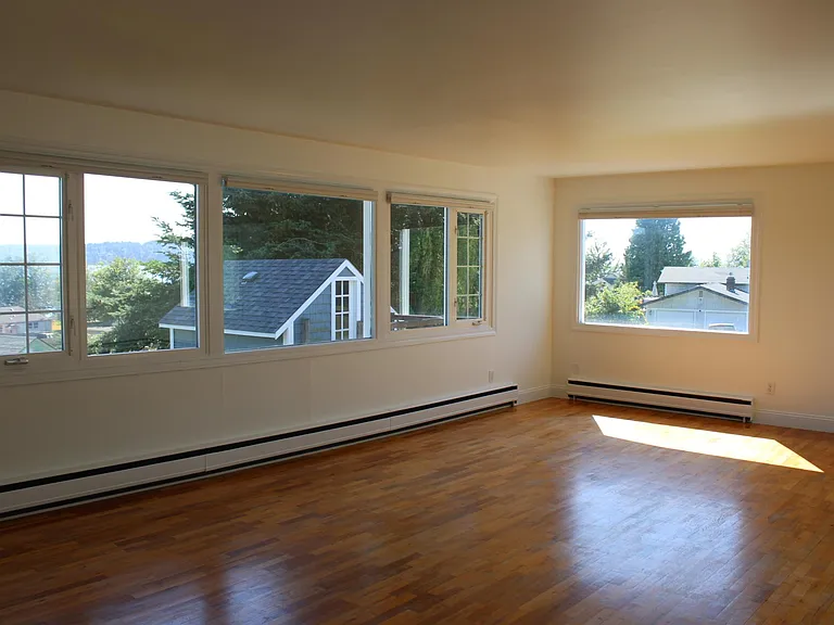 1532 Madison Ave — Photo 9