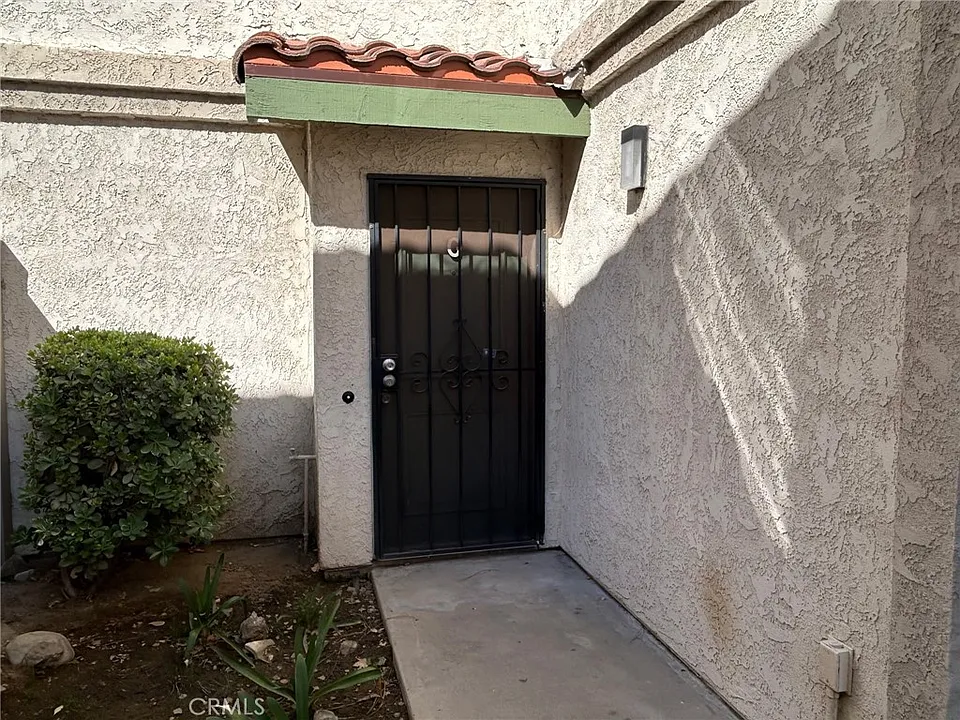 8350 Spring Desert Pl #G