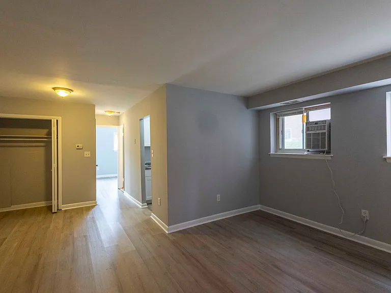 For Rent: Historic Charm at 2300 Eutaw Place Your Urban Retreat Awaits! — Photo 19
