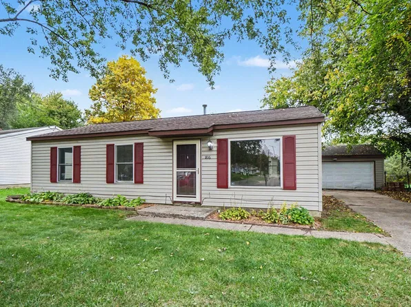 1816 Quaker Ave, Portage, MI 49024