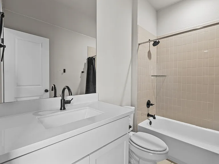 1612 Eaton Park — Photo 33
