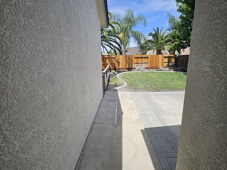 1168 Fiore Way — Photo 52
