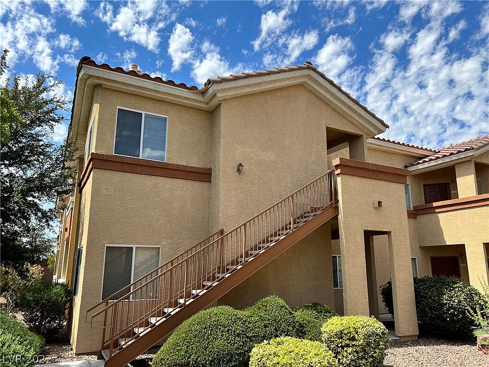 1st image of 1050 E Cactus Ave Unit 2120