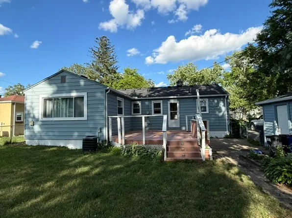 20309 Hugh St, Livonia, MI 48152