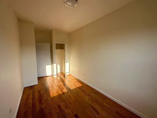 Rented by Yup Realty LLC | media 7