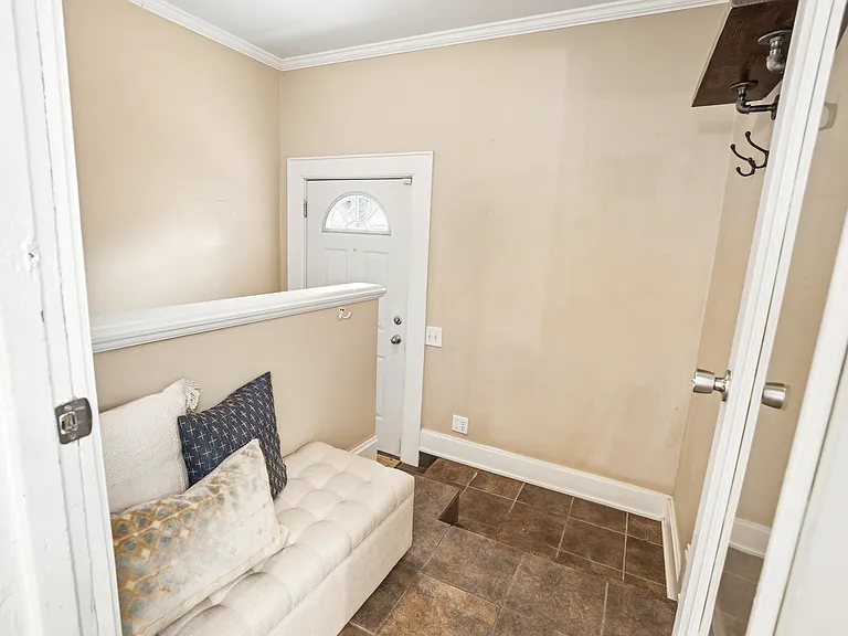 3464 N Newhall St — Photo 14