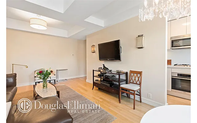 Rented by Douglas Elliman | media 11