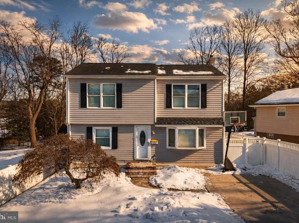 4767 Tremont Ave, Trevose, PA 19053