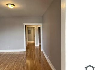 6903 S Prairie Ave #1, Chicago, IL 60637