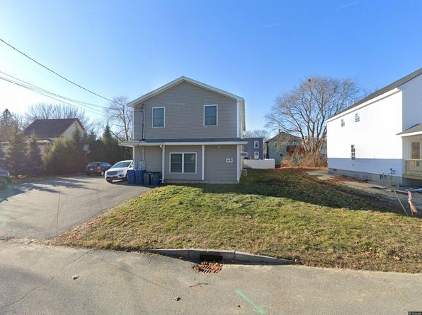 22 Hawthorne St #1