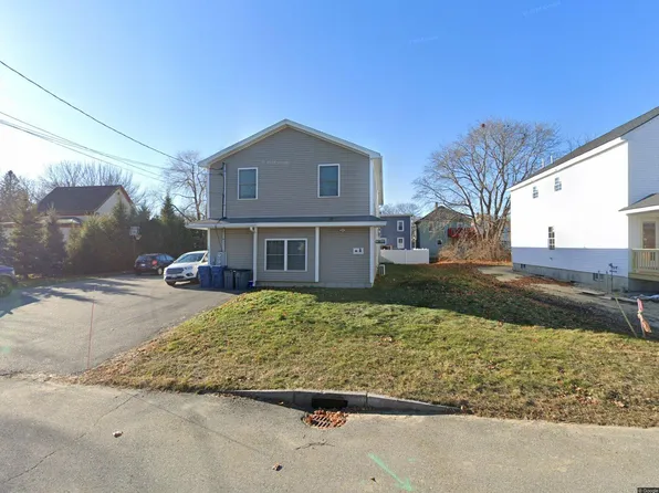 22 Hawthorne St #1, Portland, ME 04103