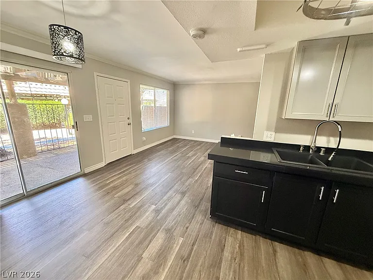 722 Nectarine Ct #0 — Photo 16