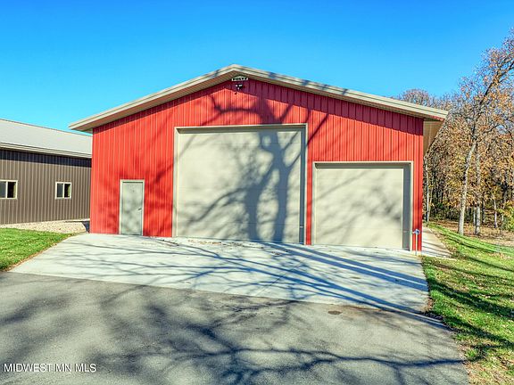 4th image of 51216 Pelican Point Dr