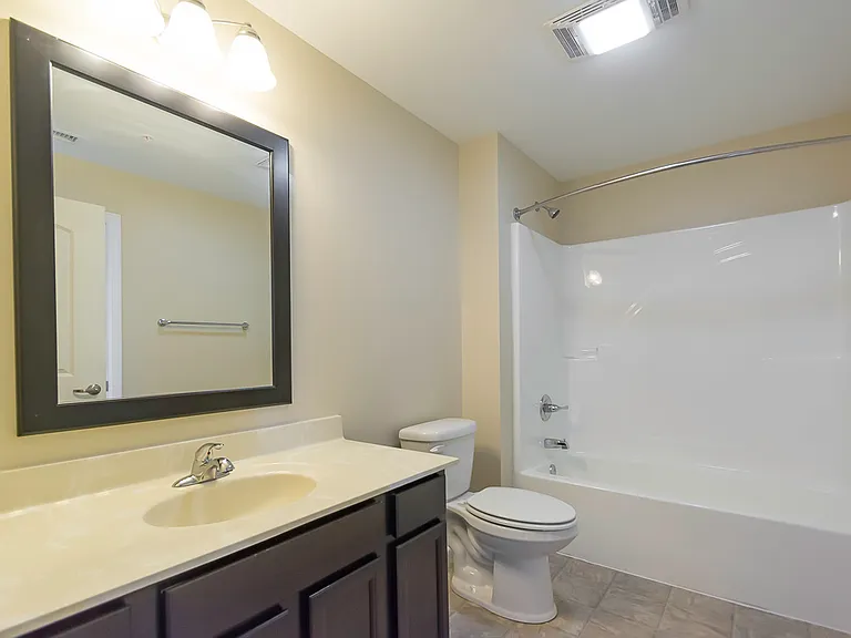 632MLK Apartments — Photo 53