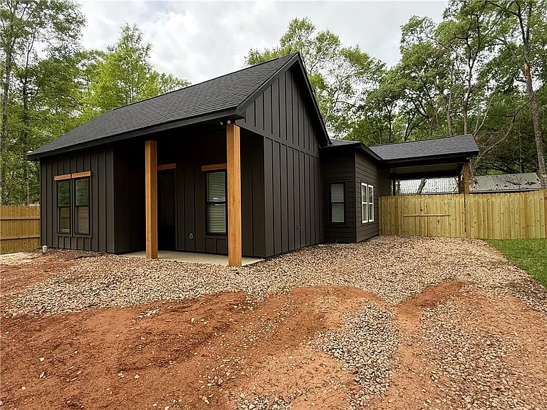 82405 Olive St — Photo 2