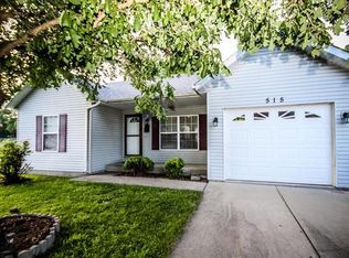 515 Monica Dr, Lebanon, IL 62254