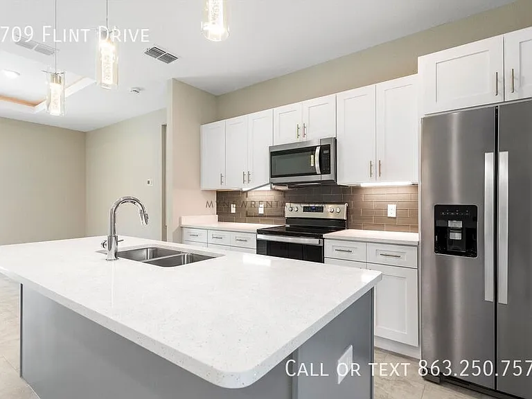 4709 Flint Dr — Photo 15