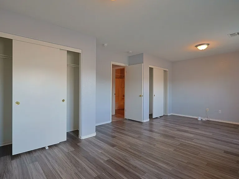 6113 Crystal Talon St — Photo 16