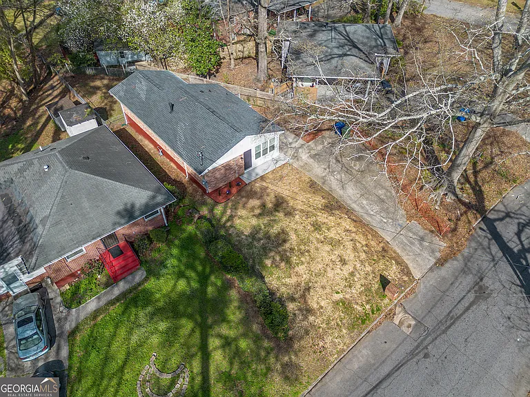 1799 Shirley St SW — Photo 16