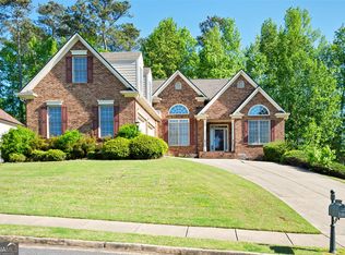 5684 Harbormist Dr, Powder Springs, GA 30127