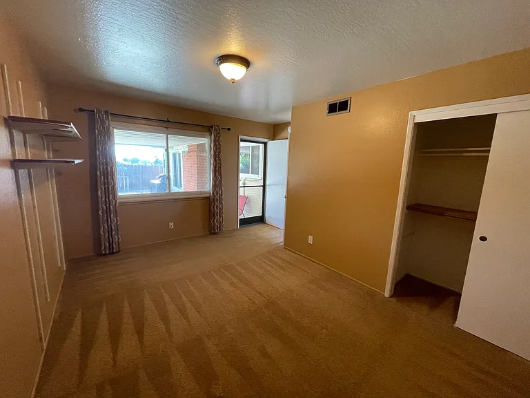 3420 Fleetwood Dr — Photo 23