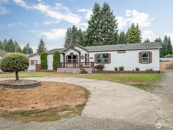 552 NE North Street, Castle Rock, WA 98611