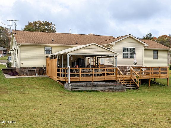 5th image of 321 Guthrie Rd