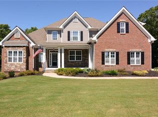 8220 Sagewood Dr, Gainesville, GA 30506
