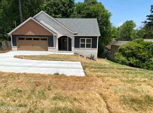 5412 Villa Rd, Knoxville, TN 37918