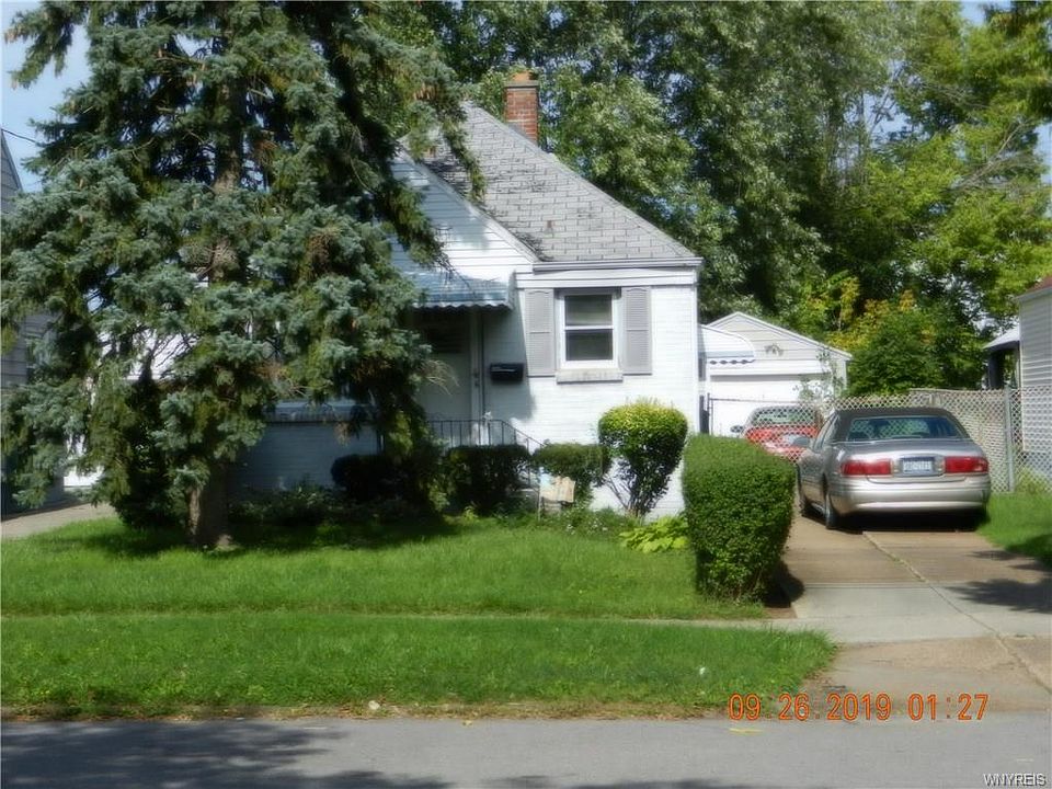 1st image of 139 Hinman Ave