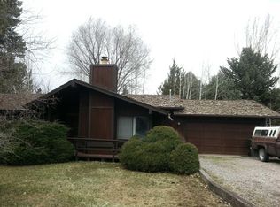 101 Stagecoach Dr, Carbondale, CO 81623