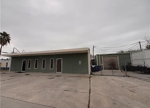 2nd image of 112 Tarlton St
