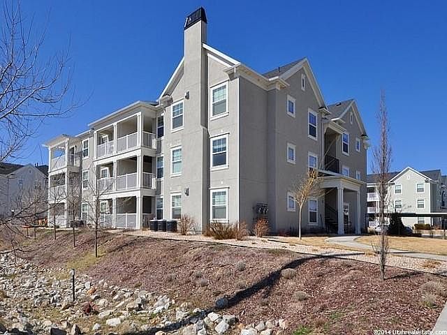 1st image of 11783 S Currant Dr #102