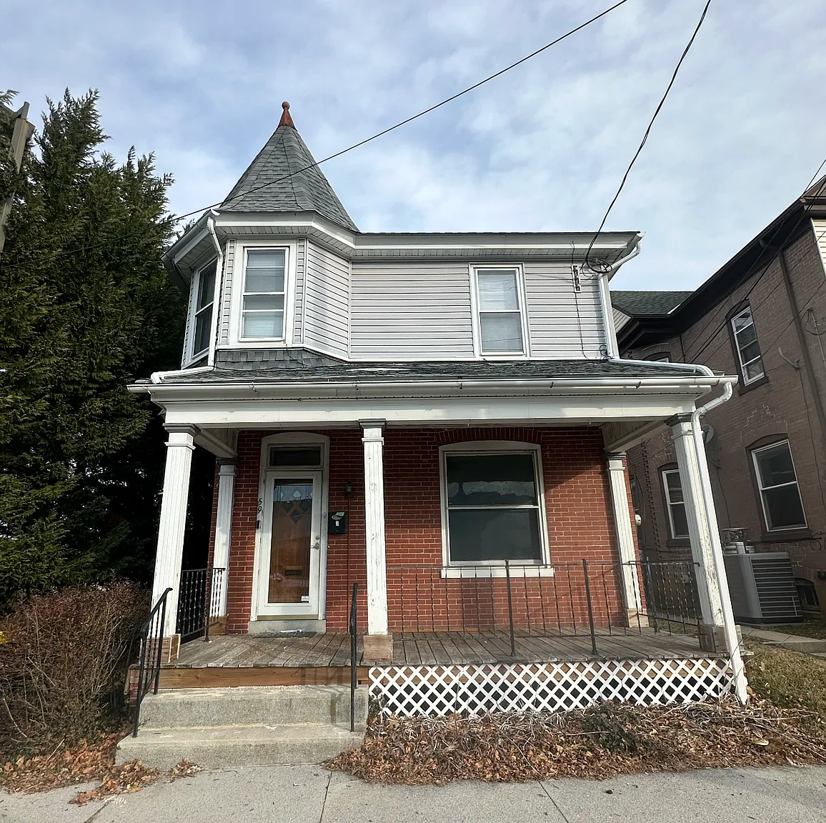 59 E Penn Ave photo 1