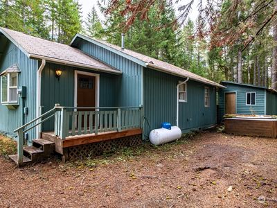 61 N Brook Lane, Hoodsport, WA, 98548