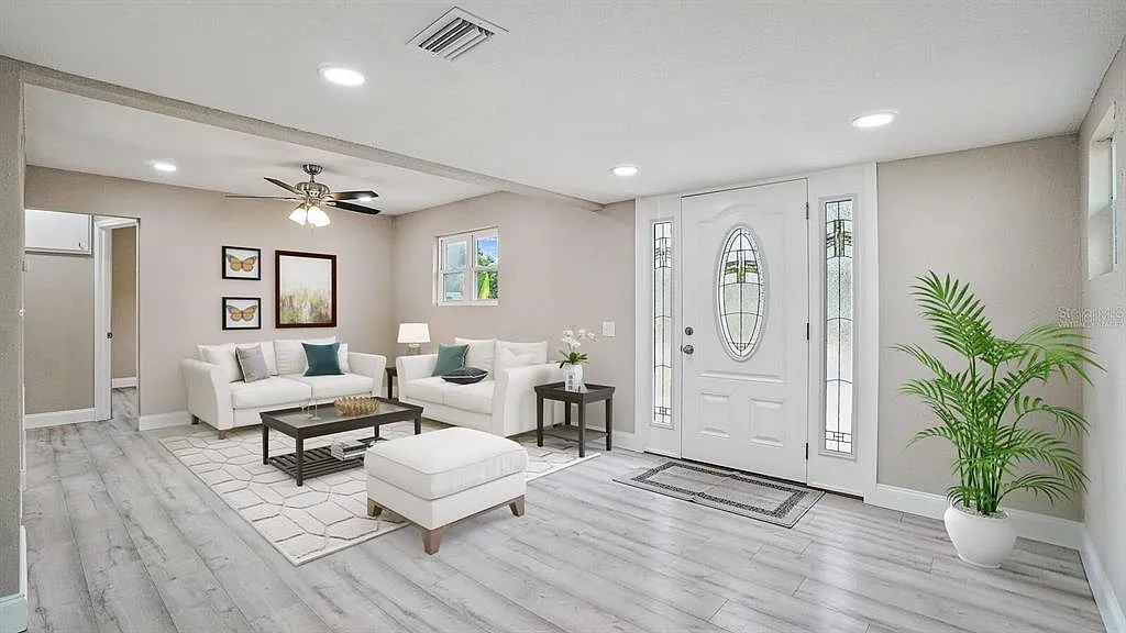 2 bed, 1.0 bath, 1100 sqft, $2,150 — Photo 3