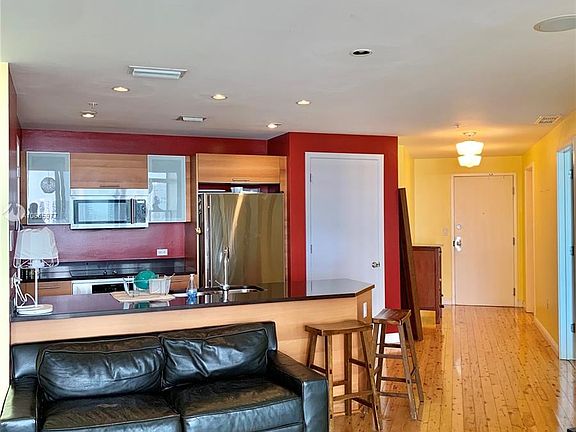 3rd image of 3301 NE 1st Ave APT H3008
