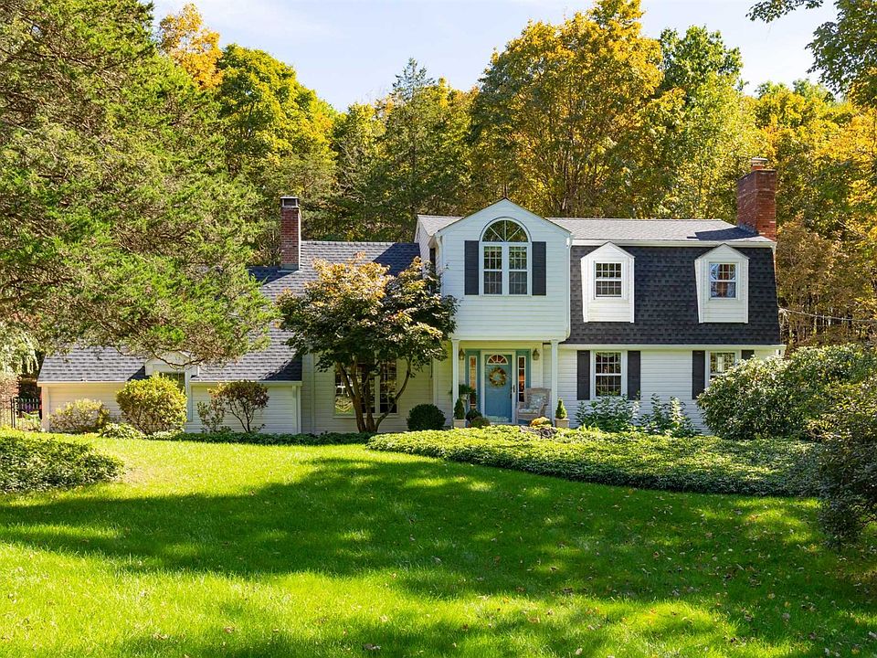 1st image of 43 Woodland Dr