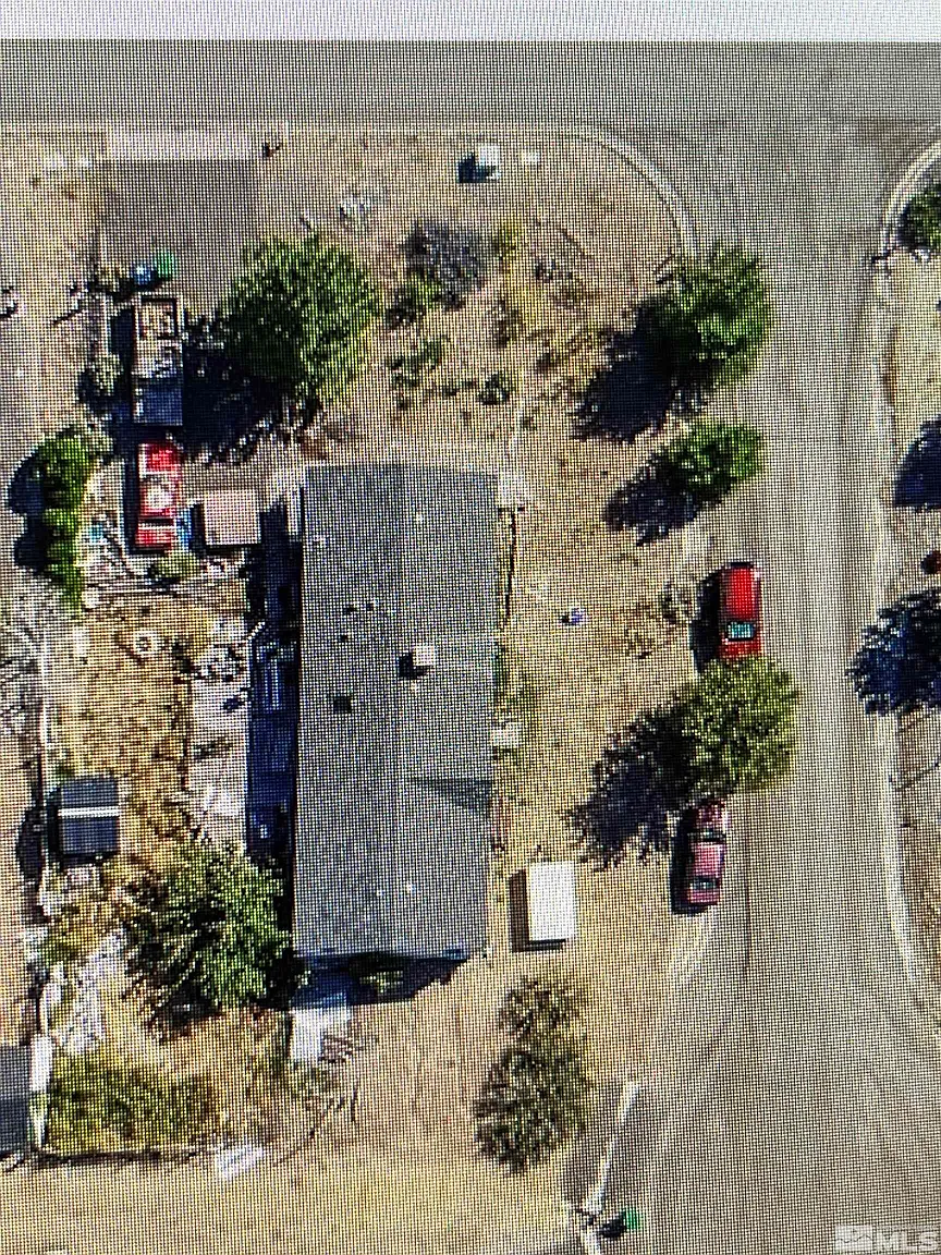 5687 Klondike Dr photo 1