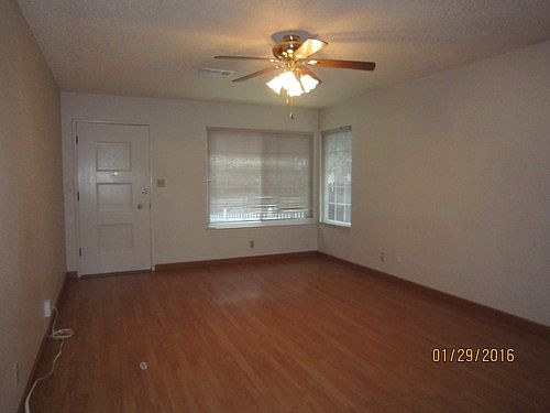 2nd image of 4924 Holyoke Way