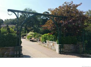 84 N Windham Rd, North Windham, CT 06256