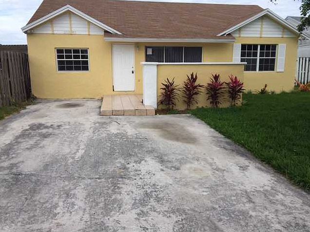 1st image of 20385 NW 36th Ct