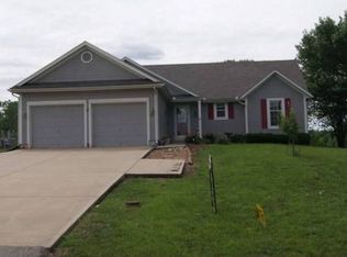 903 Beulah St, Garden City, MO 64747