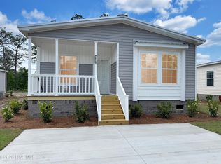 1013 Pine Ridge Ct, Castle Hayne, NC 28429