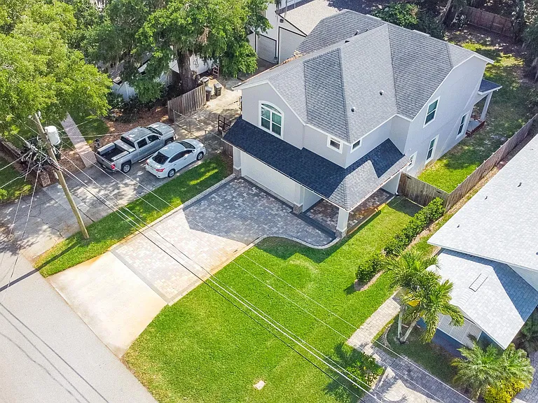 5245 Oak Island Rd — Photo 3