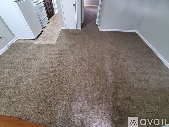 2nd image of 706 N Broadway St #C
