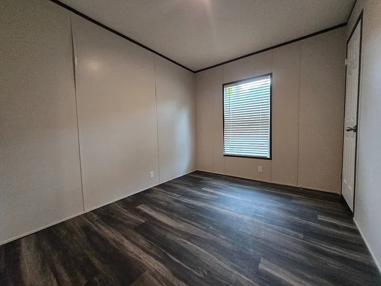 14142 Lorraine Rd #26 — Photo 14