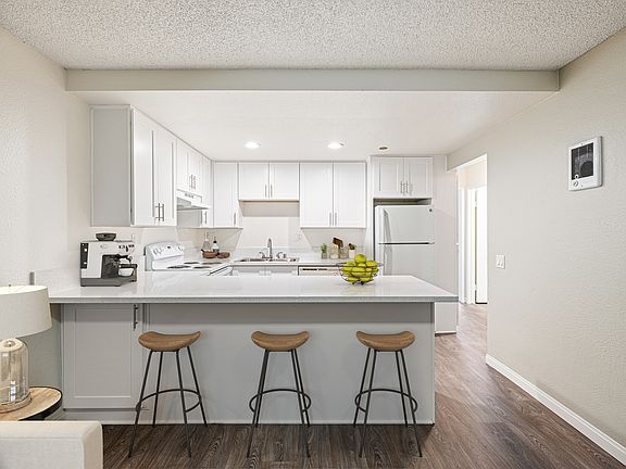 4th image of 5650 Hardy Ave #3B-2Ba