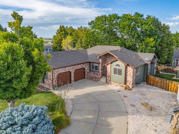 855 N 7th St, Johnstown, CO 80534